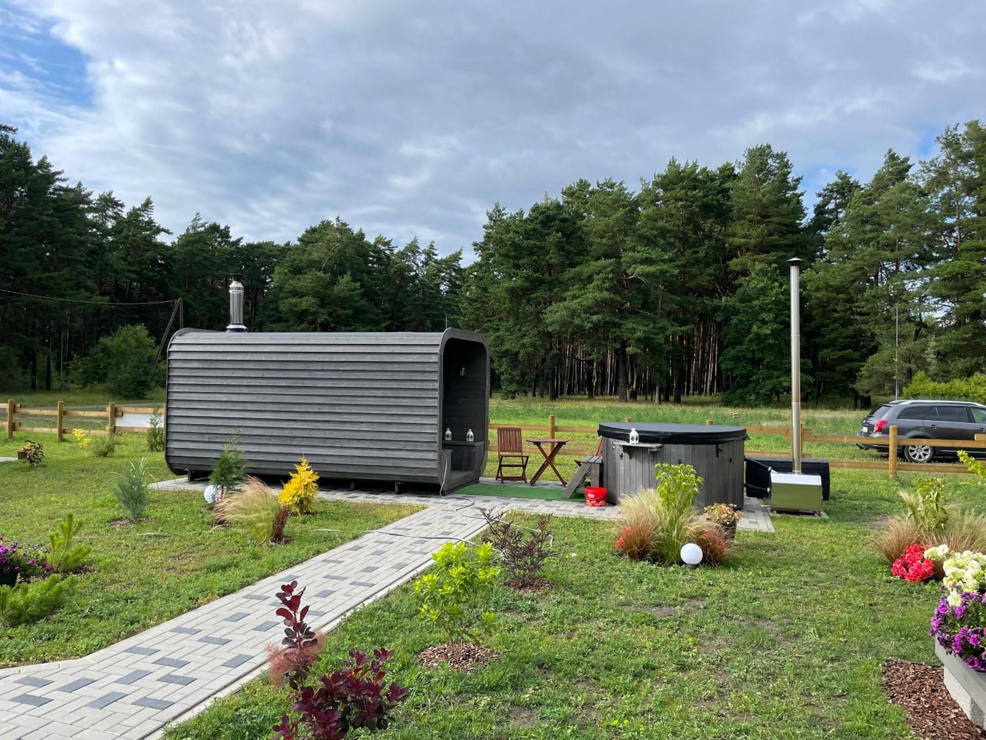 Juras Dzintars Villa Ainaži Exteriör bild