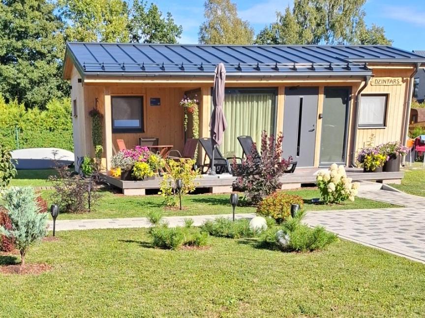 Juras Dzintars Villa Ainaži Exteriör bild